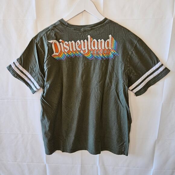 Disneyland Resort Women's Faded Green Short Sleeve Tee Size Medium - Picture 4 of 7